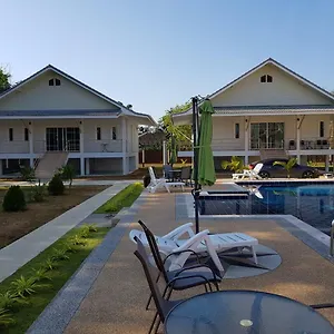 Poolside Ferienpark Khao Lak